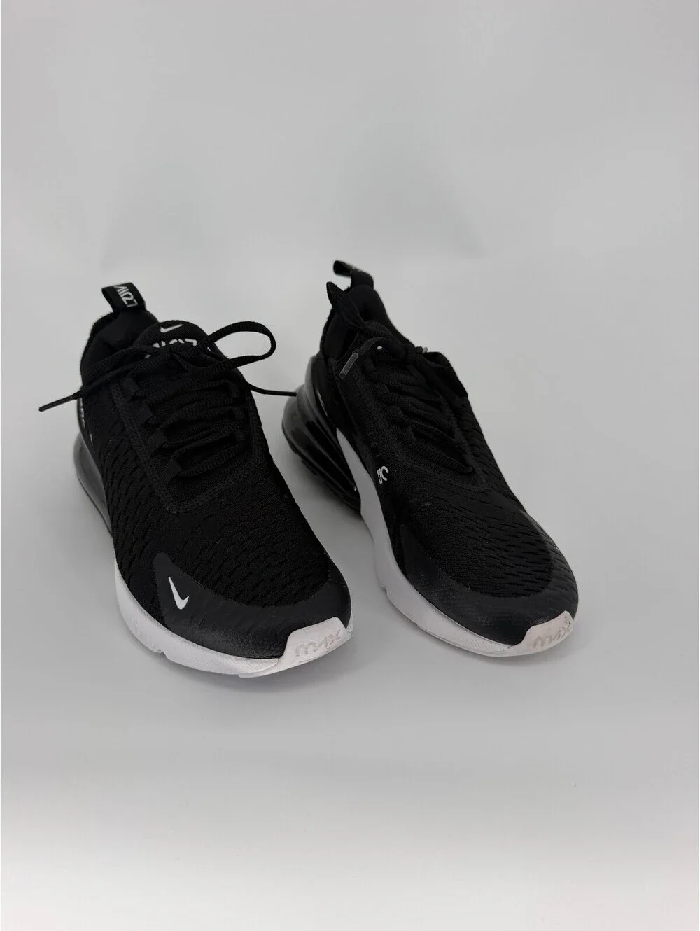 Nike Air Max 270 Black and White Women's Sneakers Size 8